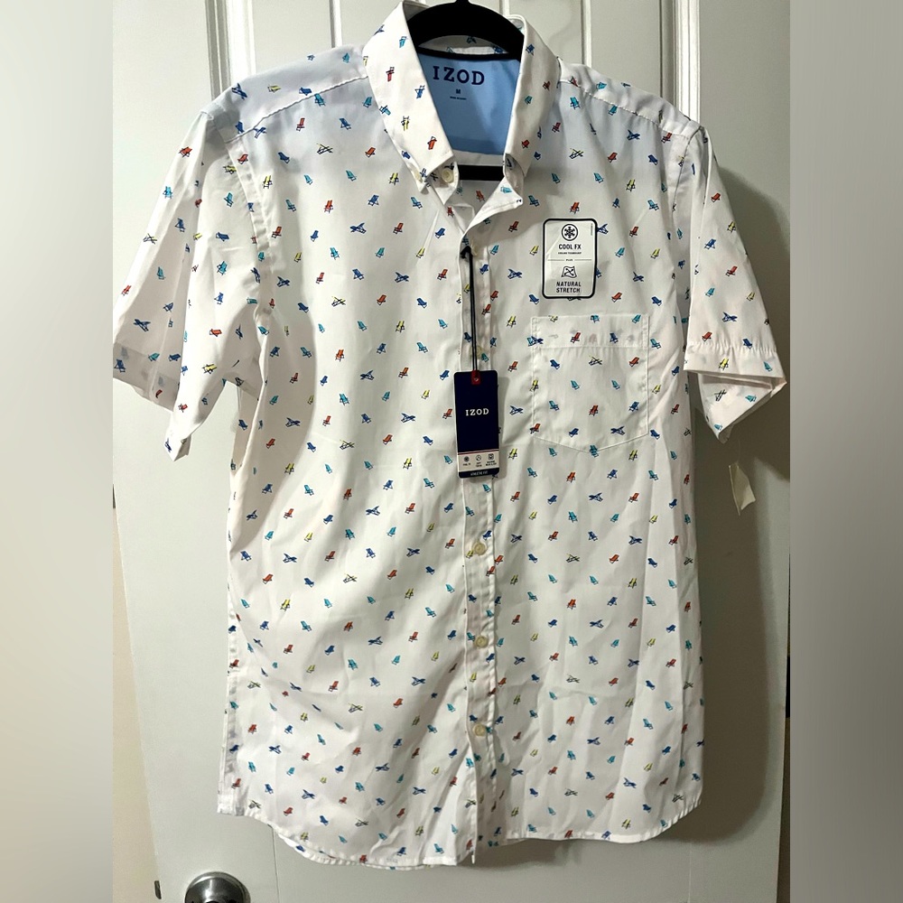 Izod Men’s button down. NWT.